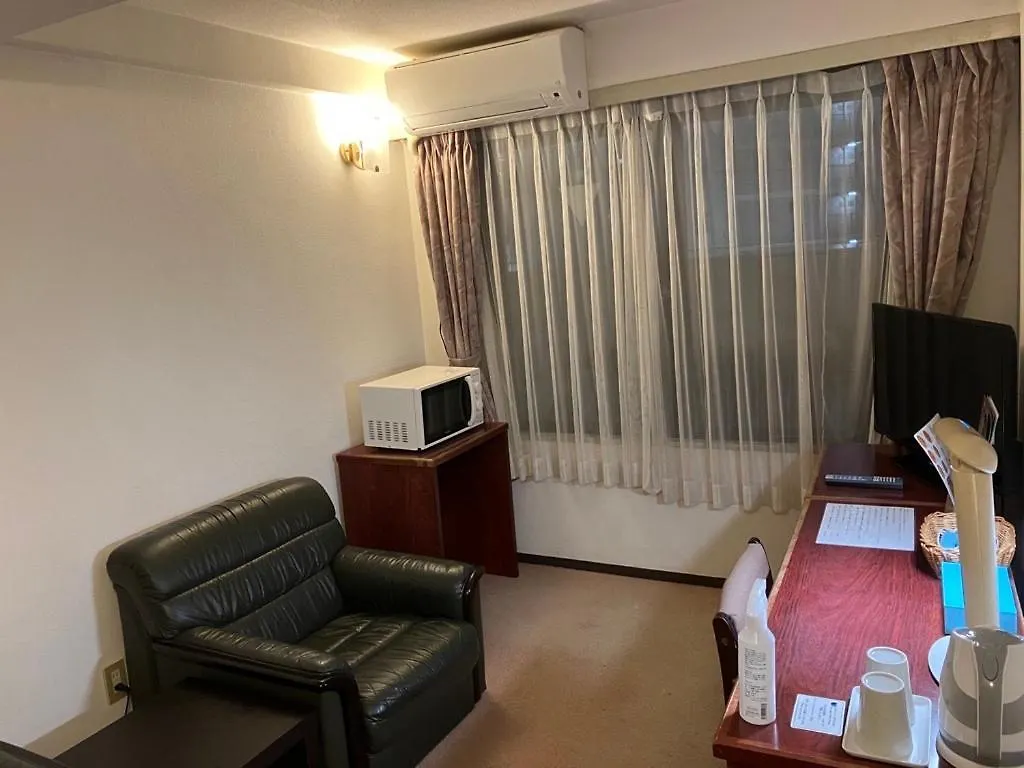 Sky Heart Hotel Koiwa Tokyo 2*,  Giappone